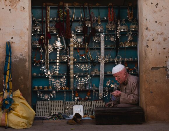 Moroccan Silver Jewelry: Craftsmanship and Tradition in Chefchaouen